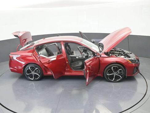 Used 2024 Nissan Altima 2.5 SR image 68