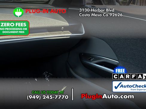 Used 2024 Lucid Air Pure RWD image 18