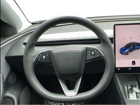 Used 2024 Tesla Model 3 Long Range AWD/4WD image 35