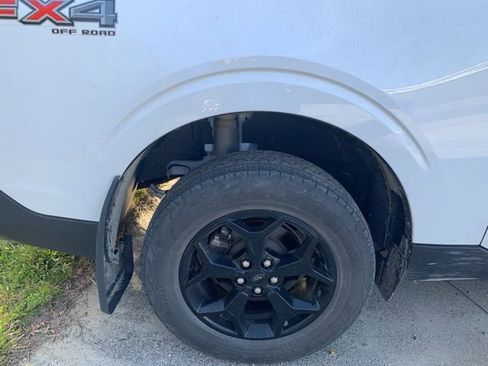 Used 2024 Ford Maverick XLT w/ XLT Luxury Package image 9