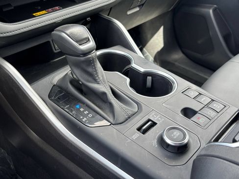 Used 2025 Toyota Highlander XSE AWD/4WD image 51
