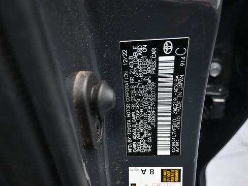 Used 2023 Toyota Corolla LE image 11