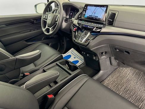 Used 2026 Honda Odyssey Touring image 41