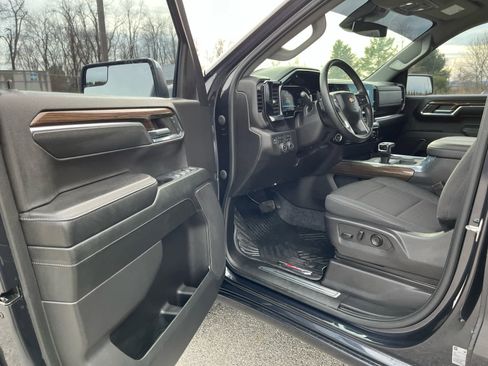 Used 2024 Chevrolet Silverado 1500 LT w/ Texas Edition Plus image 9