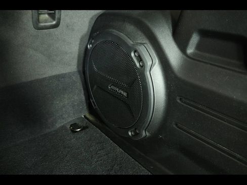 Used 2023 Jeep Wrangler Unlimited Sahara w/ Cold Weather Group AWD/4WD image 16