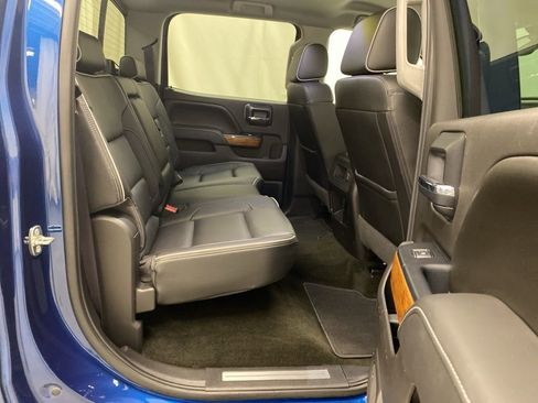 Used 2017 Chevrolet Silverado 3500 High Country image 17