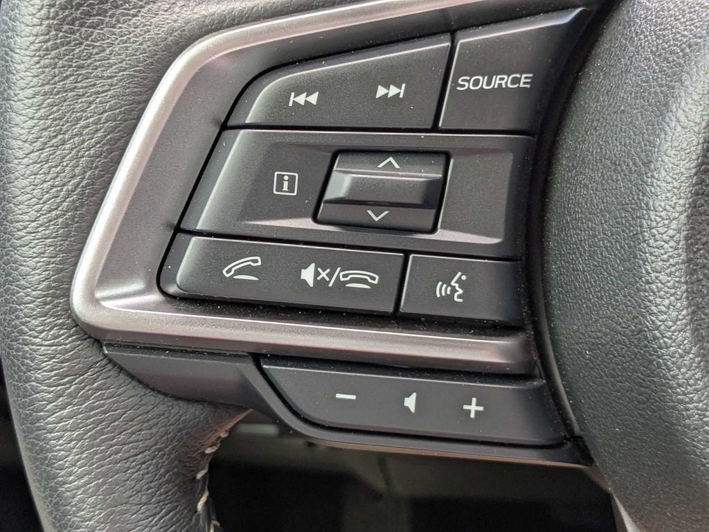 Certified 2025 Subaru Outback Limited AWD/4WD image 23