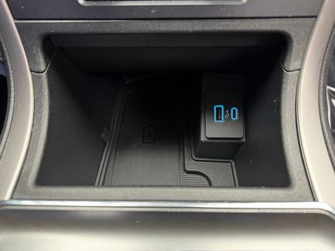 Used 2022 Ford Edge SEL w/ Convenience Package image 18