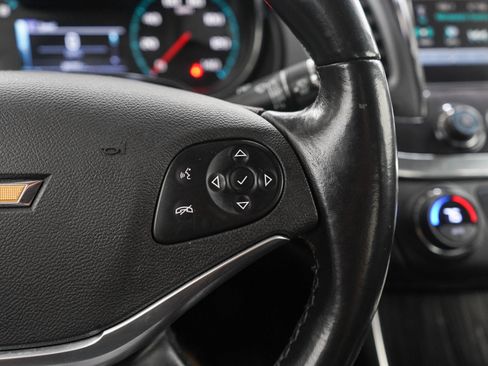 Used 2018 Chevrolet Impala LT FWD image 24