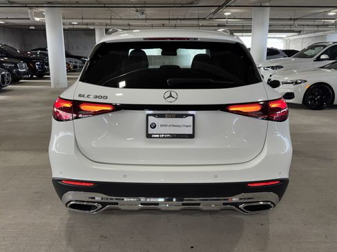 Used 2026 Mercedes-Benz GLC 300 image 7