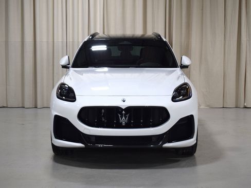 Used 2024 Maserati Grecale Trofeo image 7