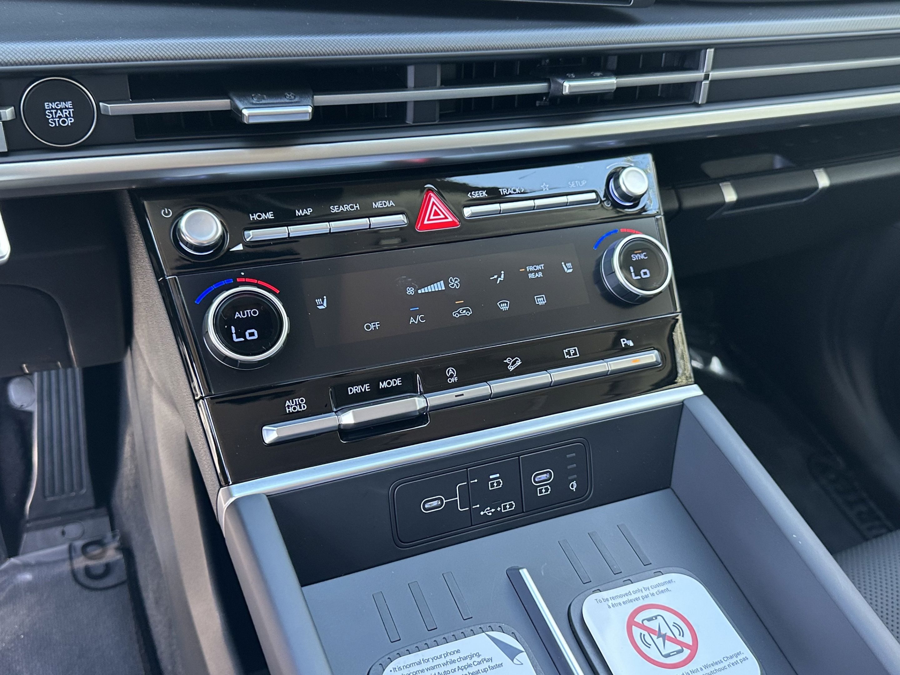 New 2027 Hyundai Santa Fe SEL FWD image 23