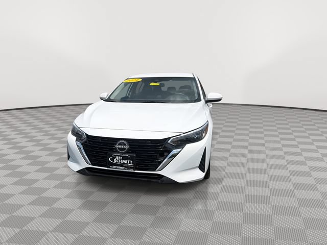 Used 2024 Nissan Sentra SV FWD image 5