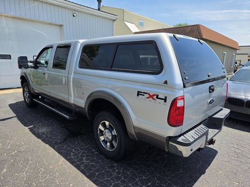 Used 2011 Ford F250 Lariat w/ Lariat Interior Pkg AWD/4WD image 3