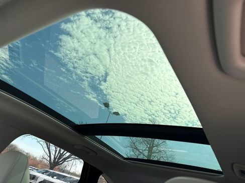 New 2026 Hyundai Tucson Limited AWD/4WD image 18