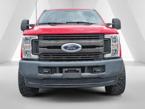 Used 2018 Ford F350 XL AWD/4WD image 2