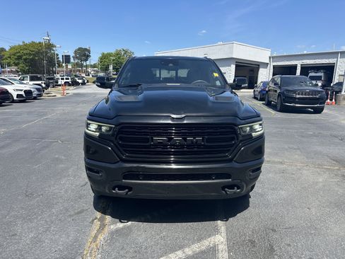 Certified 2020 RAM 1500 Limited w/ Black Appearance Package AWD/4WD image 4