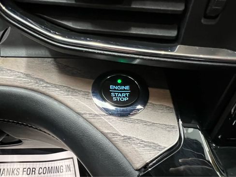 Used 2021 Ford Explorer Platinum w/ Equipment Group 601A image 29