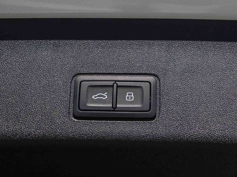 New 2026 Audi Q3 quattro 2.0T image 35