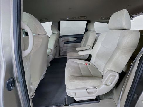 Used 2012 Honda Odyssey LX image 24