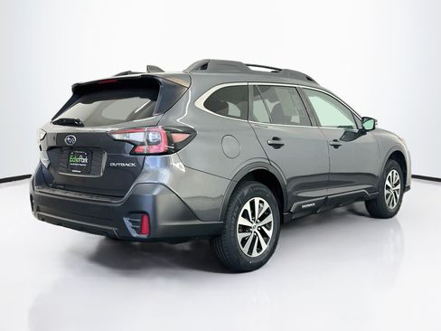 Used 2022 Subaru Outback Premium AWD/4WD image 9