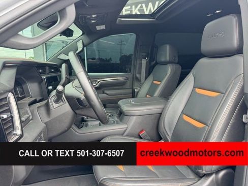 Used 2025 GMC Sierra 2500 AT4 w/ AT4 Premium Plus Package AWD/4WD image 9