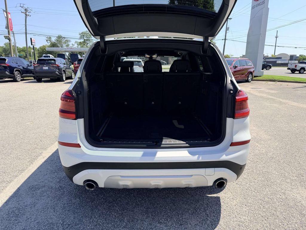 Used 2021 BMW X3 xDrive30i w/ Convenience Package AWD/4WD image 15