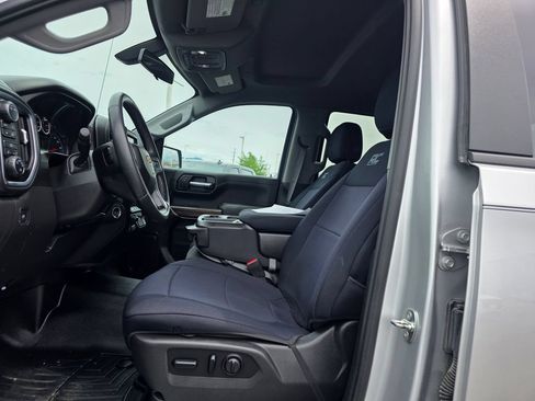 Used 2021 Chevrolet Silverado 1500 LT w/ Bed Protection Package AWD/4WD image 5