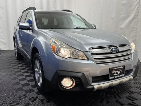 Used 2013 Subaru Outback 2.5i Limited w/ Popular Pkg 1A image 12