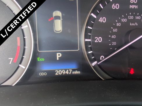 Used 2021 Lexus RX 350L Luxury w/ Accessory Package image 24