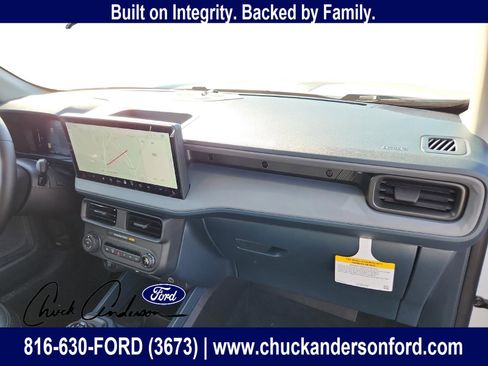 New 2025 Ford Maverick Lariat w/ Black Appearance Package AWD/4WD image 25