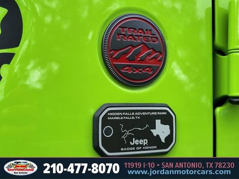 Used 2021 Jeep Wrangler Unlimited Rubicon AWD/4WD image 10