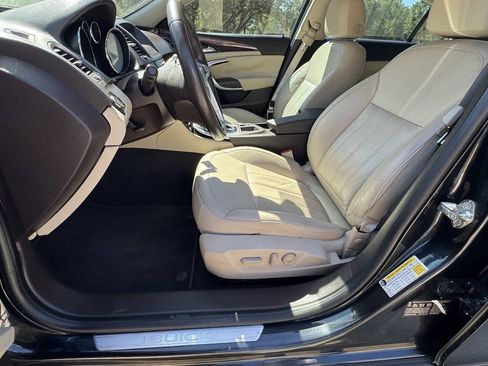 Used 2011 Buick Regal CXL w/ RL3 Preferred Equipment Group FWD image 39