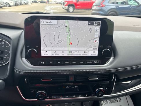 Used 2023 Nissan Rogue SL w/ SL Premium Package image 20