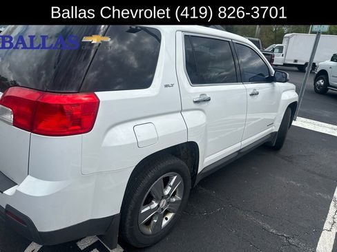 Certified 2014 GMC Terrain SLT w/ Chrome Appearance Package FWD image 3