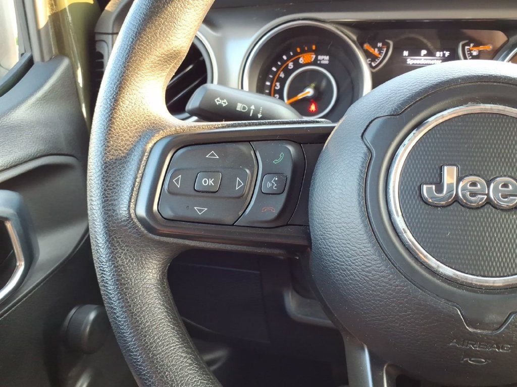 Used 2022 Jeep Wrangler Unlimited Sport AWD/4WD image 16