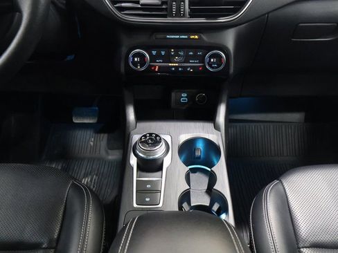 Used 2021 Ford Escape Titanium w/ Class II Trailer Tow Package image 20