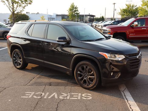 Used 2021 Chevrolet Traverse RS AWD/4WD image 13