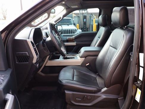 Used 2019 Ford F150 Lariat w/ Equipment Group 502A Luxury image 11