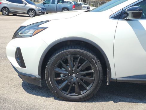 Used 2023 Nissan Murano SV w/ SV Midnight Edition Package FWD image 6