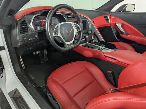 Used 2017 Chevrolet Corvette Z06 RWD image 14