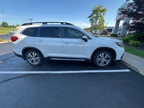 Used 2020 Subaru Ascent Limited w/ Technology Package AWD/4WD image 4