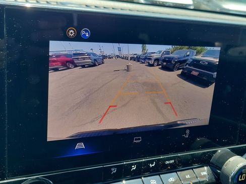 Used 2026 Chevrolet Colorado Trail Boss AWD/4WD image 15