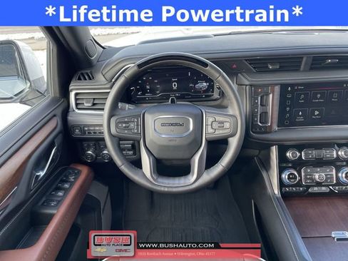 Used 2024 GMC Yukon XL Denali Ultimate image 10