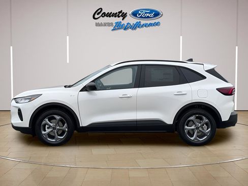 New 2026 Ford Escape ST-Line image 3