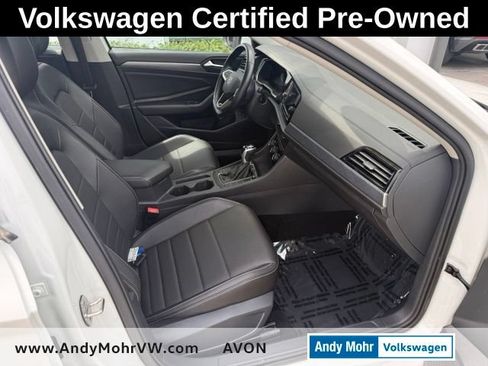 Used 2023 Volkswagen Jetta SE FWD image 15