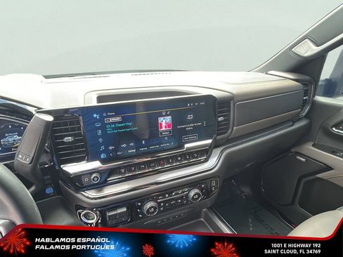 Certified 2024 Chevrolet Silverado 2500 ZR2 w/ Technology Package AWD/4WD image 20