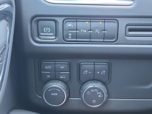 Used 2024 Chevrolet Tahoe LS w/ Driver Alert Package AWD/4WD image 23