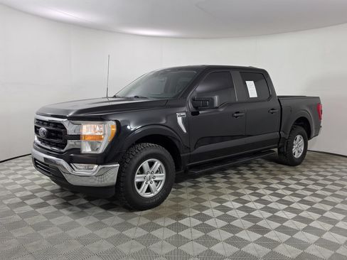 Used 2021 Ford F150 XLT RWD image 3