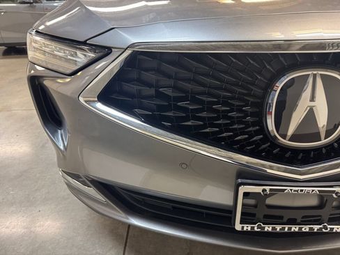 Certified 2023 Acura MDX SH-AWD w/ Technology Package image 4